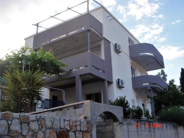 Apartments 4 Me โตรกีร์ ภายนอก รูปภาพ