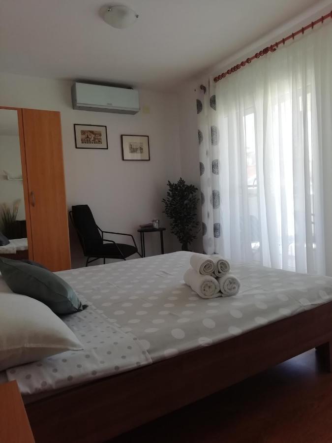 Apartments 4 Me โตรกีร์ ภายนอก รูปภาพ
