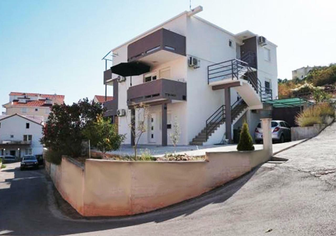 Apartments 4 Me โตรกีร์ ภายนอก รูปภาพ