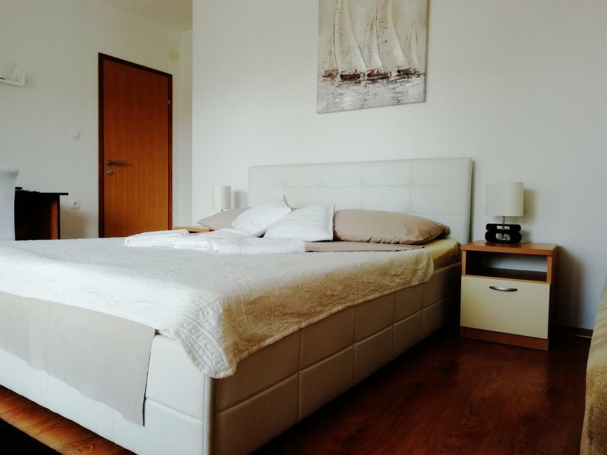 Apartments 4 Me โตรกีร์ ภายนอก รูปภาพ